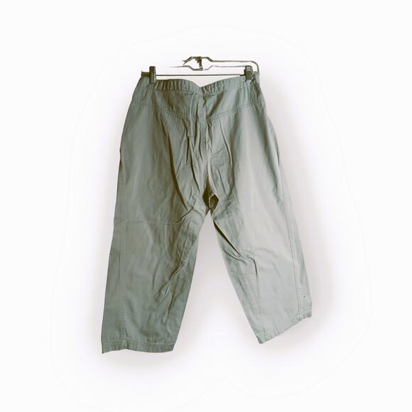 Columbia Sportswear 100& Cotton Capris size Medium - Picture 2 of 2